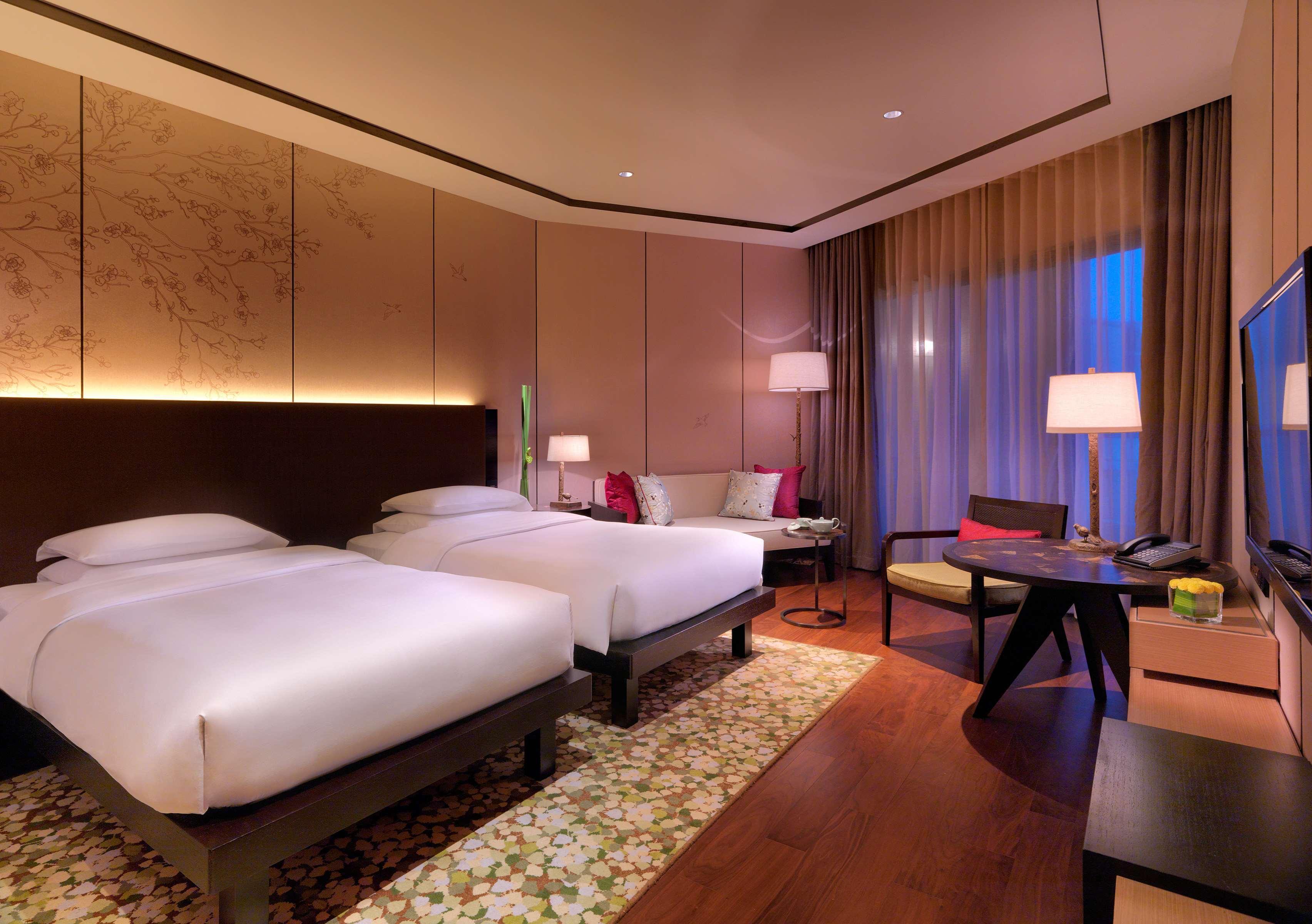 Hyatt Regency Chongming Hotel Exterior photo