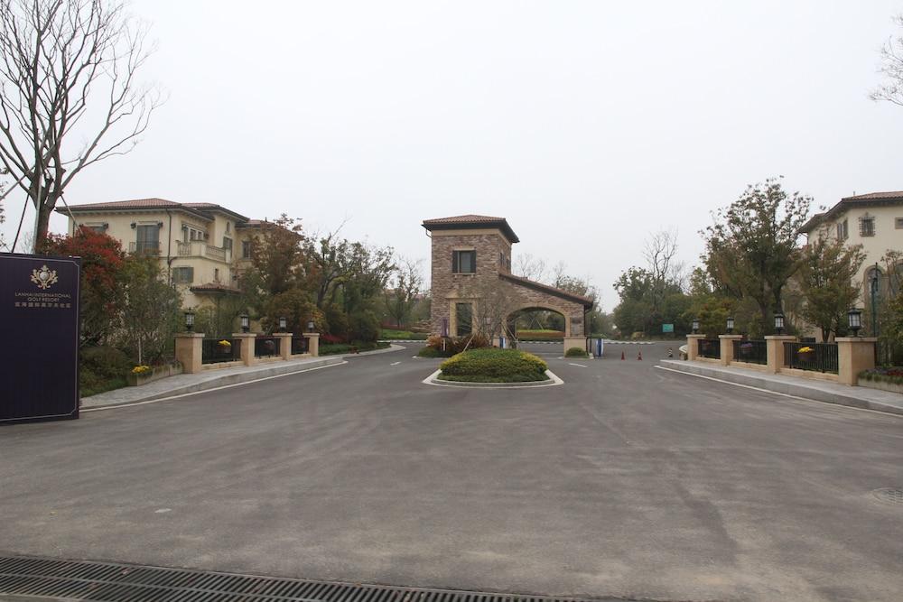 Hyatt Regency Chongming Hotel Exterior photo