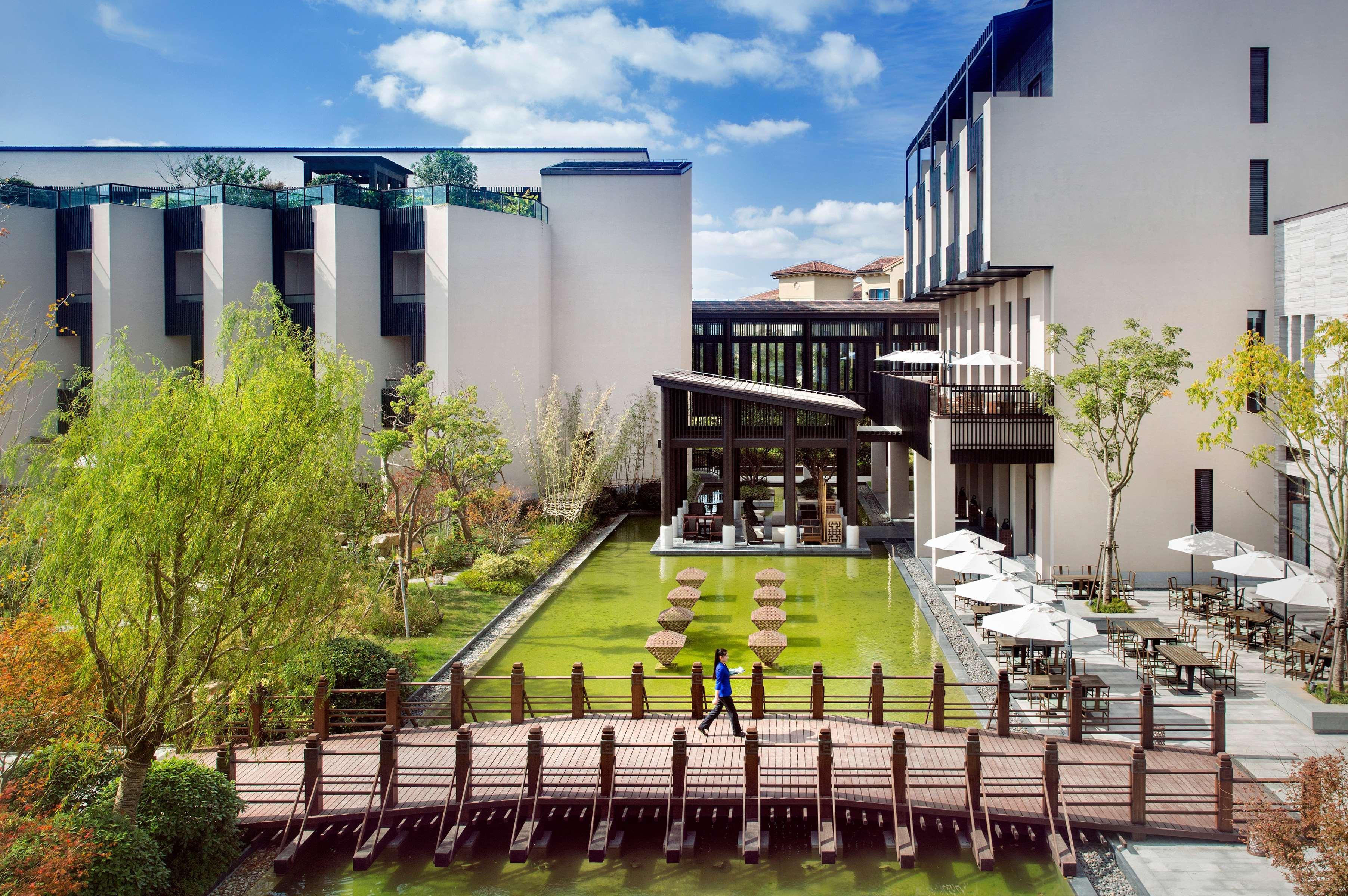 Hyatt Regency Chongming Hotel Exterior photo